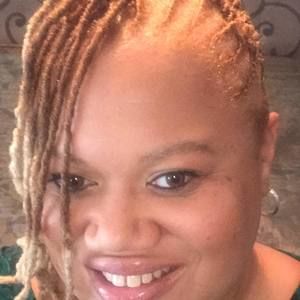 Meet your Posher, Tonia